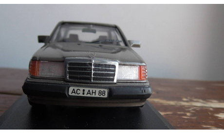 Mercedes-benz   400 E Minichamps 1:43, масштабная модель, scale43
