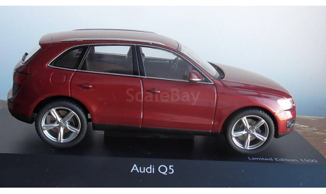 Audi Q5 granatred-metallic  Schuco, масштабная модель, scale43