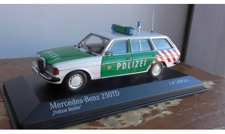 Mercedes-Benz 250 TD 1982  ’Polizei Berlin’ Minichamps, масштабная модель, scale43