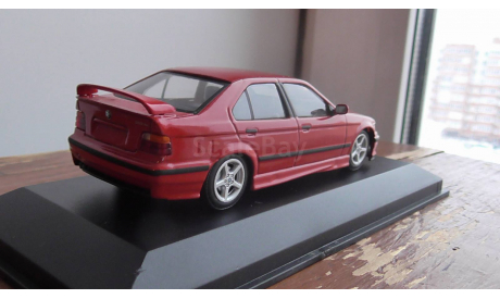 РАСПРОДАЖА BMW 318 is Minichamps red 1994, масштабная модель, scale43