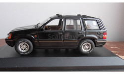 РАСПРОДАЖА JEEP Grand Cherokee, black metallic Minichamps 1:43