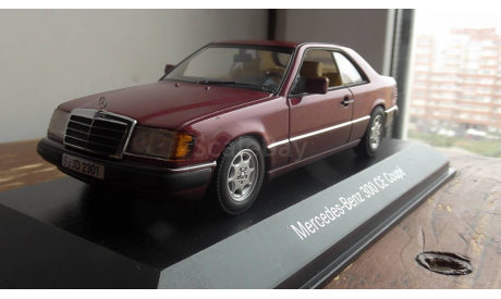 Mercedes-benz   300CE  Coupe Minichamps 1:43, масштабная модель, scale43