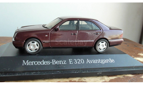 1:43 Mercedes-Benz E  Herpa, масштабная модель, scale43