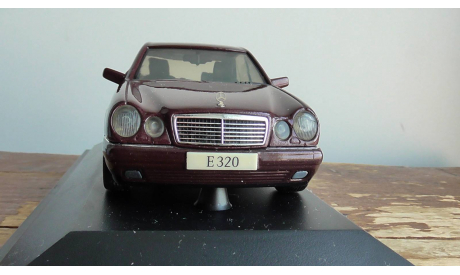 1:43 Mercedes-Benz E  Herpa, масштабная модель, scale43