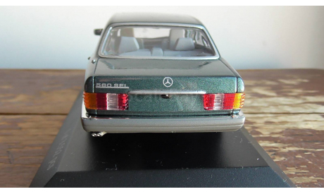 1:43 Mercedes-Benz W 126 Minichamps, масштабная модель, scale43