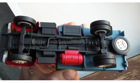 РАСПРОДАЖА ЗИЛ 138  глянцевый САРЛАБ, масштабная модель, scale43