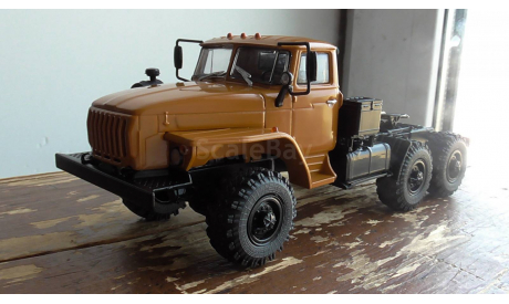 РАСПРОДАЖА урал 44202-031  АВТОИСТОРИЯ, масштабная модель, scale43