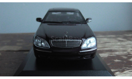 1:43 Mercedes-Benz W 220 RED  Maxichamps, масштабная модель, Minichamps