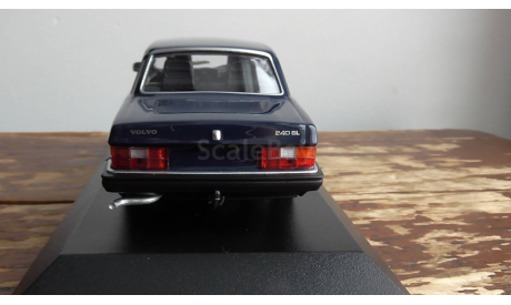 VOLVO 240  1986  dark blue Maxichamps, масштабная модель, Minichamps, scale43