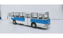 ЛиАЗ-677Э бело-голубой Экспортный, масштабная модель, scale43, Classicbus