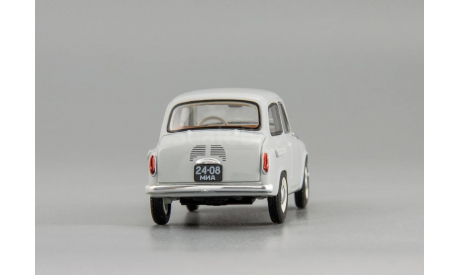 ЗАЗ-965 1960 г. (светло-серый), L.e. 360 pcs., масштабная модель, scale43, DiP Models