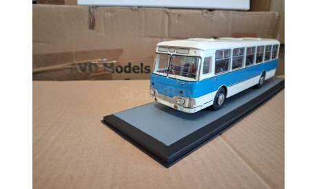 ЛиАЗ-677Э бело-голубой Экспортный, масштабная модель, scale43, Classicbus