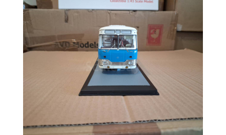 ЛиАЗ-677Э бело-голубой Экспортный, масштабная модель, scale43, Classicbus