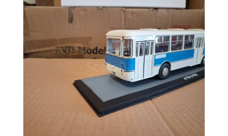 ЛиАЗ-677Э бело-голубой Экспортный, масштабная модель, scale43, Classicbus