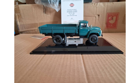 ЗИЛ-130 бортовой - 1982 г., масштабная модель, scale43, DiP Models