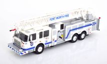 Smeal 105 Aerial Ladder Fort Worth Fire 2015 white blue, масштабная модель, Altaya, scale43