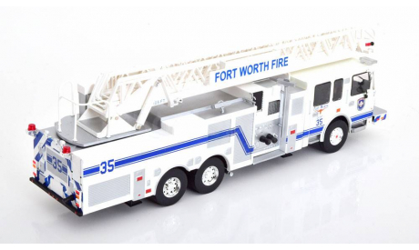 Smeal 105 Aerial Ladder Fort Worth Fire 2015 white blue, масштабная модель, Altaya, scale43