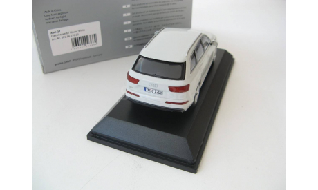 Audi Q7 glacier white2015 г., масштабная модель, scale43, Spark