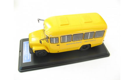 Автобус КАВЗ-3976 ’Школьный автобус’ желтый, масштабная модель, 1:43, 1/43, AVD Models