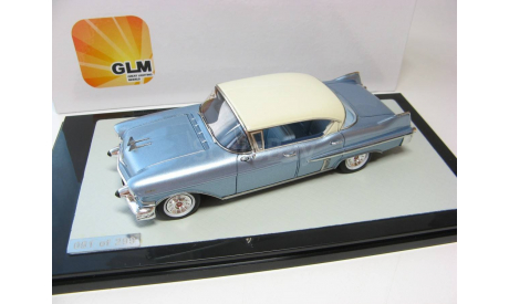 CADILLAC Fleetwood 62 Sedan 1957 White/Blue, масштабная модель, 1:43, 1/43, GLM