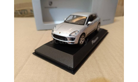 Porsche Macan 2014 silver, масштабная модель, Minichamps, scale43