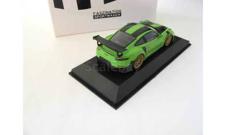 Porsche 911 (991 II) GT2 RS with gold wheels  2018 green, масштабная модель, scale43, Minichamps