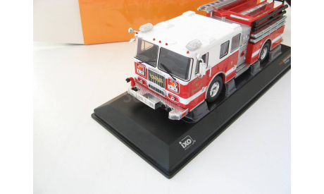 Seagrave Marauder II Charlotte Fire Department, масштабная модель, scale43, IXO