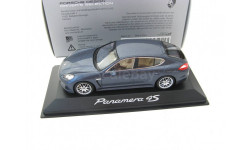 Porsche Panamera 4S yachting blue metalic