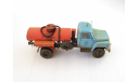 Топливозаправщик АТЗ-2,4 (52) голубой/оранжевый со следами эксплуатации, масштабная модель, scale43, AVD Models, ГАЗ