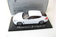 Porsche Panamera e-hybrid white, масштабная модель, 1:43, 1/43, Minichamps