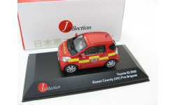 Toyota IQ Fire Department Essex County (UK) red/yellow 2009 г.
