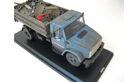 ЗИЛ-4331 самосвал с мусором со следами эксплуатации, масштабная модель, 1:43, 1/43, Автоистория (АИСТ)