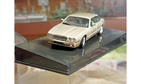 Jaguar XJ8 1:43, масштабная модель, Autoart, 1/43