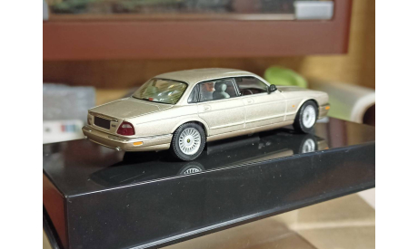 Jaguar XJ8 1:43, масштабная модель, Autoart, 1/43