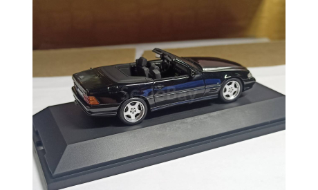 Mercedes-Benz SL 73 AMG (R129) 1991 1:43, масштабная модель, Schuco, scale43