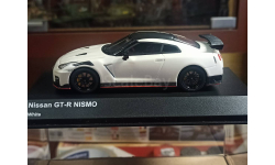 Nissan GT-R NISMO 1:43