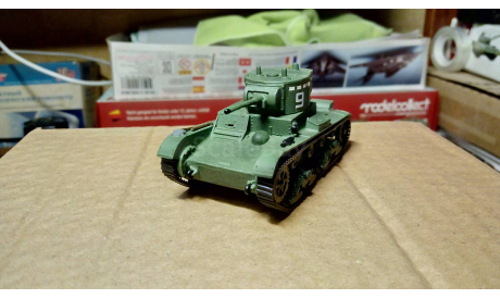 1:72 Советский легкий танк Т-26, масштабные модели бронетехники, UM, 1/72