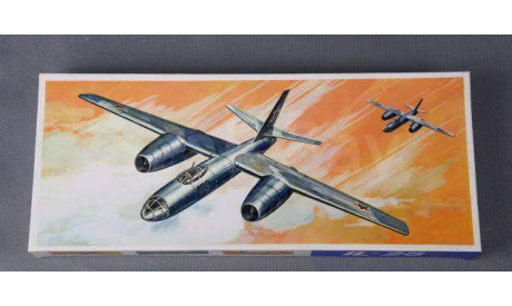 Ильюшин Ил-28, фронтовой бомбардировщик, сборные модели авиации, VEB Plasticart, scale100