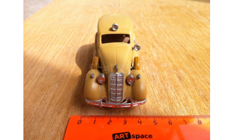 ЗИС 101 Скорая помощь, сборная модель автомобиля, Москва-Models, scale43