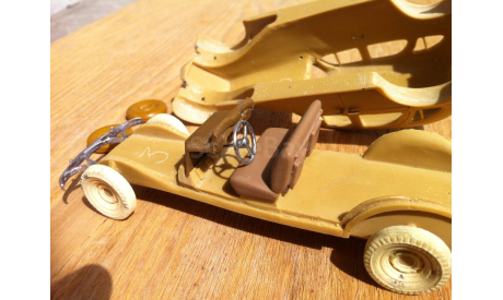 ЗИС 101 Скорая помощь, сборная модель автомобиля, Москва-Models, scale43