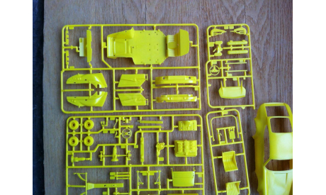 Porsche 911 Carrera RS (RennSport), сборная модель автомобиля, Revell, 1:24, 1/24
