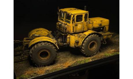 Кировец К-701 ( из модели Аист ) на винетке, масштабная модель трактора, Автоистория (АИСТ), scale43