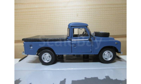 LAND ROVER 109  pickup  CARARAMA, масштабная модель, scale0