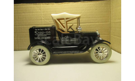 FORD  RUNABOUT  1920   75th  Anniversary  ERTL  модель копилка, масштабная модель, scale0