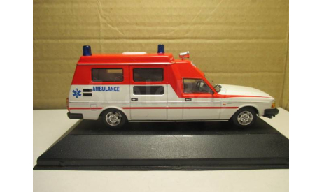 VOLVO  264  AMBULANCE Collecton, масштабная модель, scale0