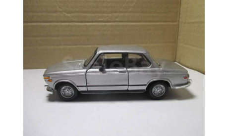 BMW 2002 TII  1972  BBURAGO  1/32, масштабная модель, scale0