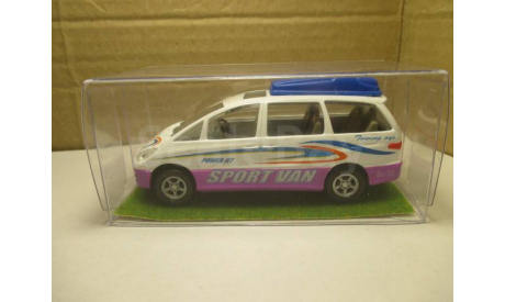TOYOTA ESTIMA  Sport Van, масштабная модель, scale0