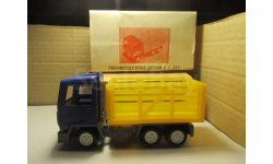 ГРУЗОВИК ИГРУШКА СССР  АВТОМОБИЛЬ 301  ОРИГИНАЛЬНАЯ КОРОБКА