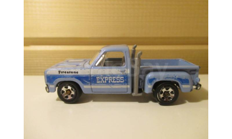 DODGE 1978 Lil Red Express Truck  Hot Wheels 2011  made in MALAYSIA, масштабная модель, scale0