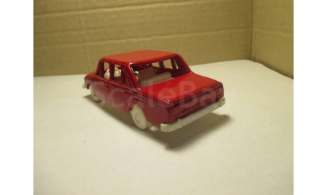 SKODA 100  фирма SMER, масштабная модель, scale0, Škoda